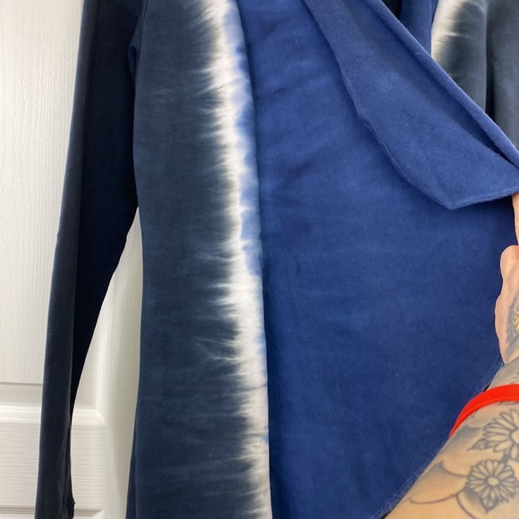 Testimony Los Angeles French Terry Cardigan Jacket - Picture 4 of 8